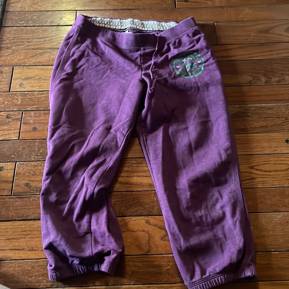 Purple cropped sweatpants